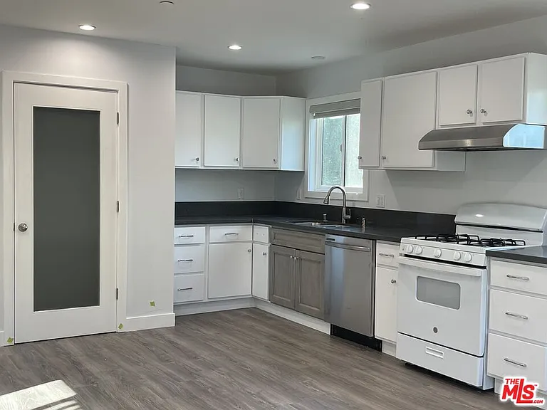 6204 Mayfield Ave #2 — Photo 10