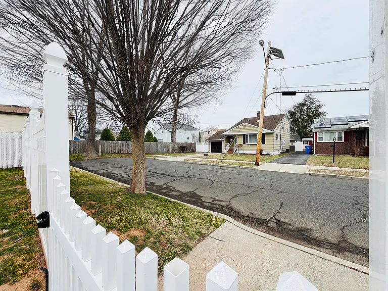 534 E Washington Ave #UPPER — Photo 14