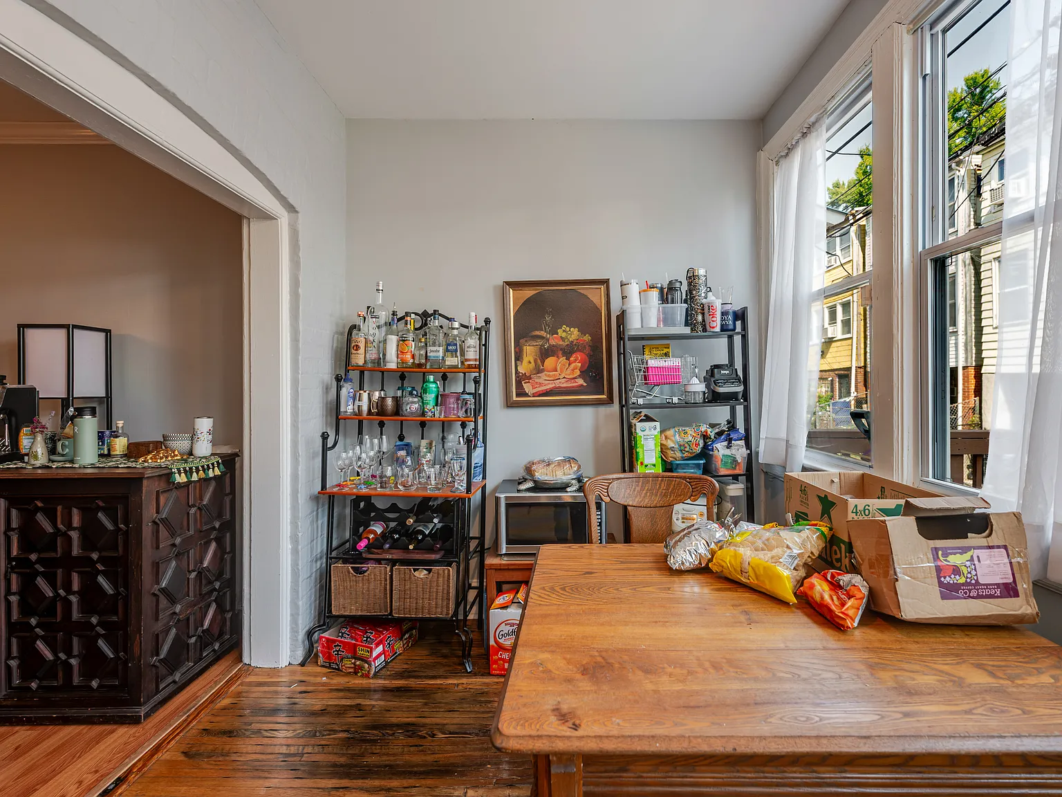 3 bed, 1200 sqft, $3,150 — Photo 4
