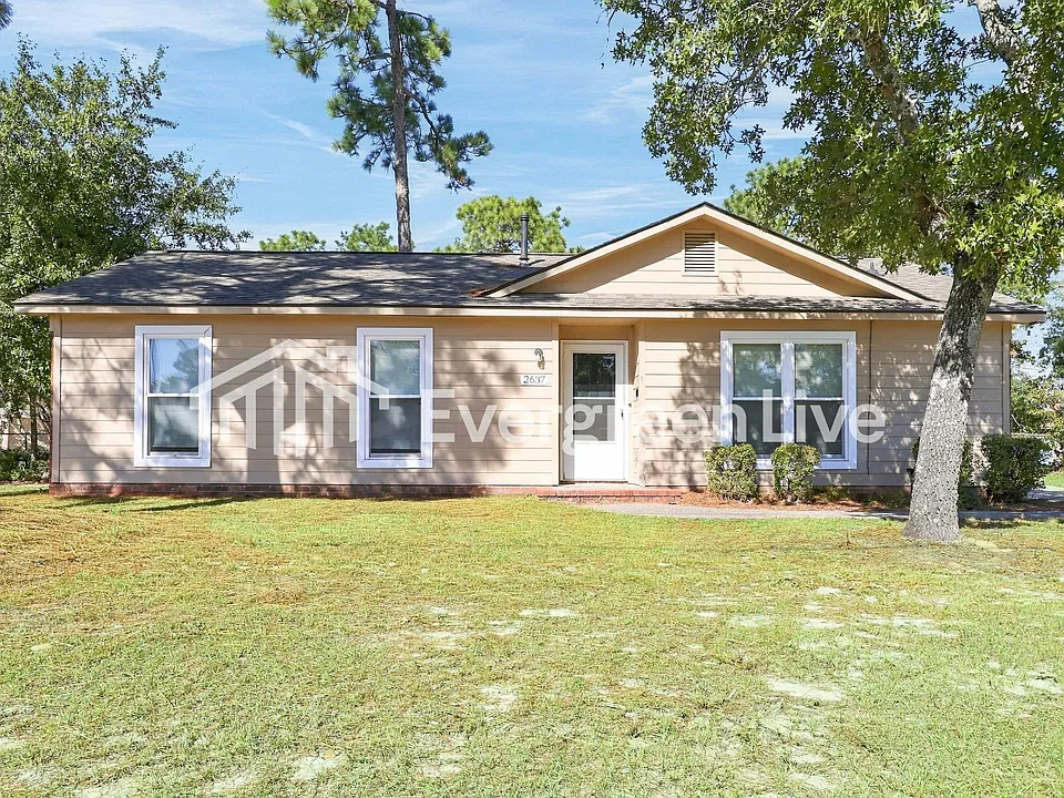 2637 Teakwood Dr