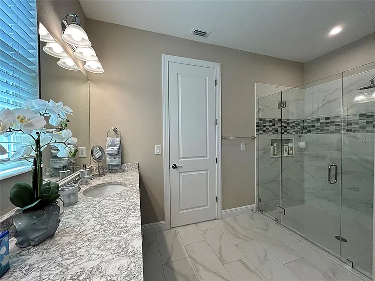 6085 Hidden Branch Dr — Photo 41