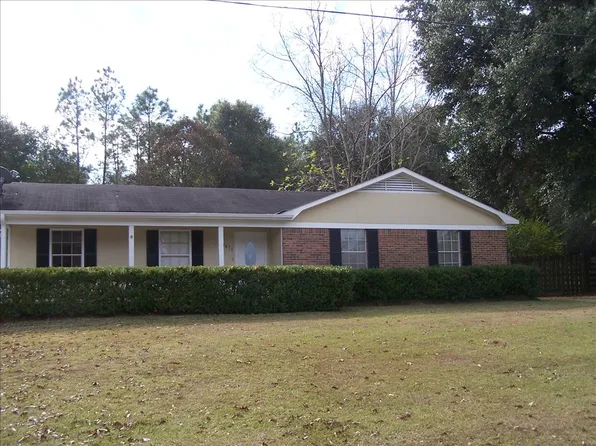 7871 Country Dr, Mobile, AL 36619