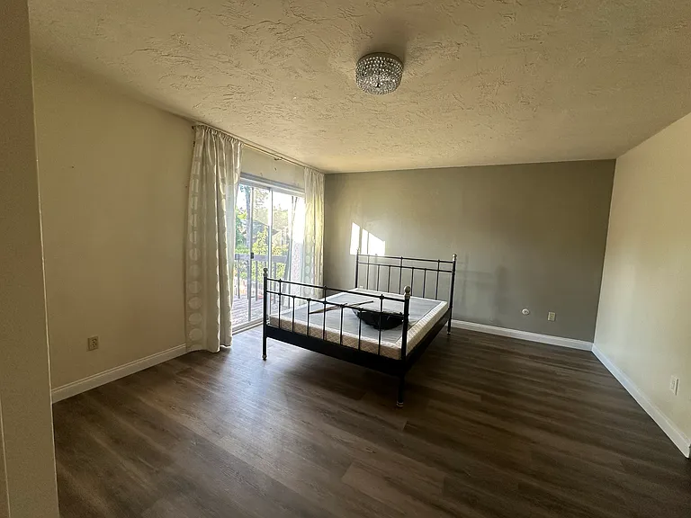 17022 Saint Andrews Dr — Photo 22