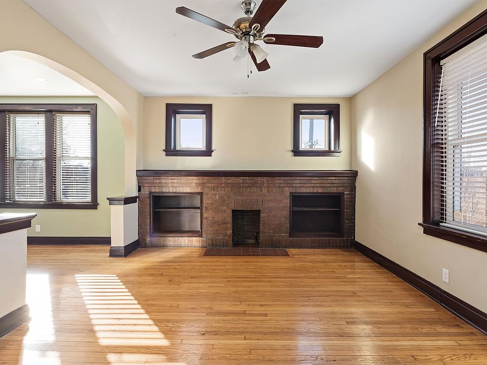 1st image of 4370 Swan Ave #3