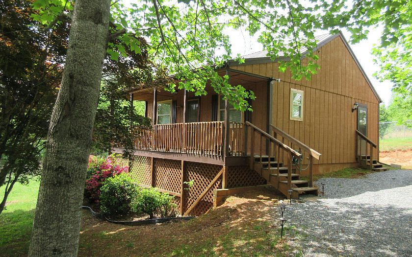 1st image of 486 Hidden Pines Ct