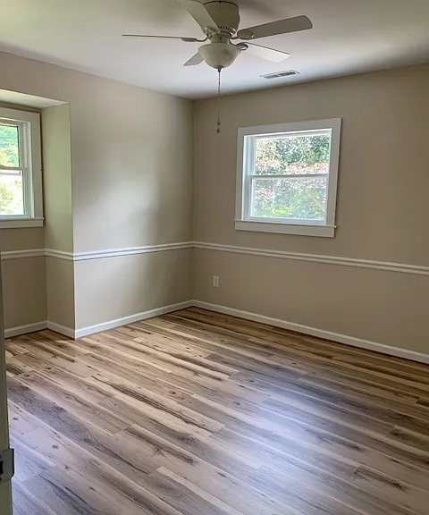 307 Maplewood Dr — Photo 16