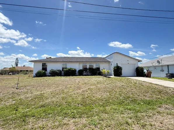 320 SE 26th Ter, Cape Coral, FL 33904