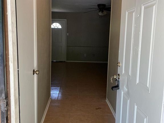 2nd image of 1203 Venus St