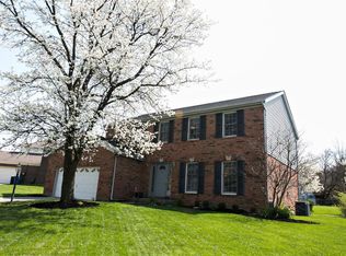 8832 Edgeridge Dr, West Chester, OH