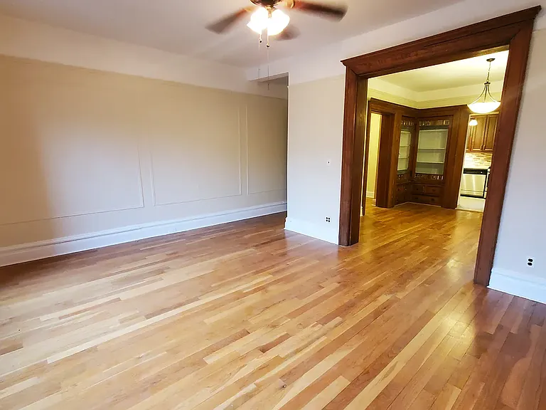 449 3rd St #3R — Photo 9