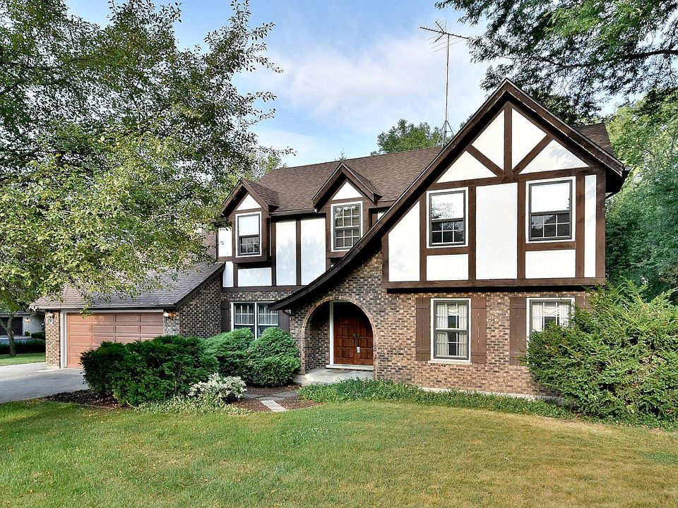 1st image of 212 King Arthur Ct