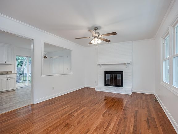 5th image of 407A Lafayette Way