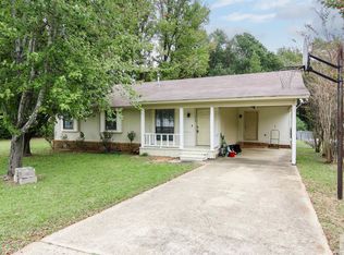 816 N Kenwood Rd, Texarkana, TX 75501