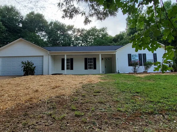 205 S Quail Trl, Cornelia, GA 30531