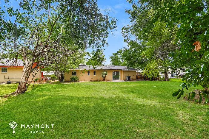 3920 Lane Ave S — Photo 3