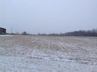 10748 Williams Rd, Diamond, OH 44412