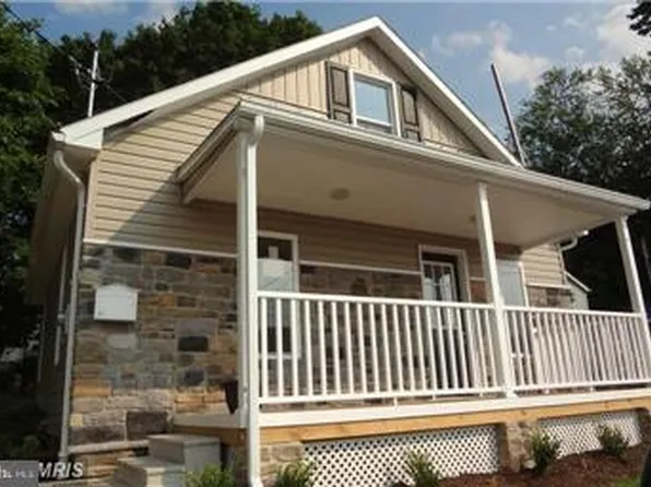 313 S Potomac St, Waynesboro, PA 17268