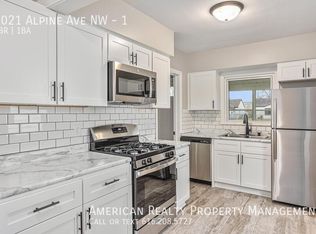 1021 Alpine Ave NW APT 1, Grand Rapids, MI 49504