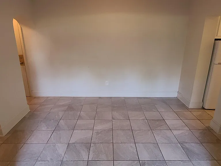 310 Blake Blvd #1 — Photo 4