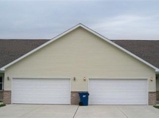 1709-1711 Daisy St SE, Demotte, IN 46310