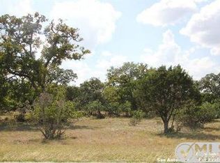 303 Ledgestone Trl, Spring Branch, TX 78070