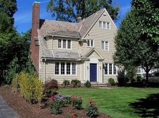 18915 Oxford Rd, Shaker Heights, OH 44122