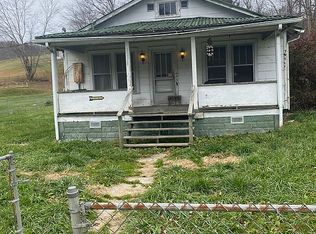 1278 Bolt Rd, Fairdale, WV 25839