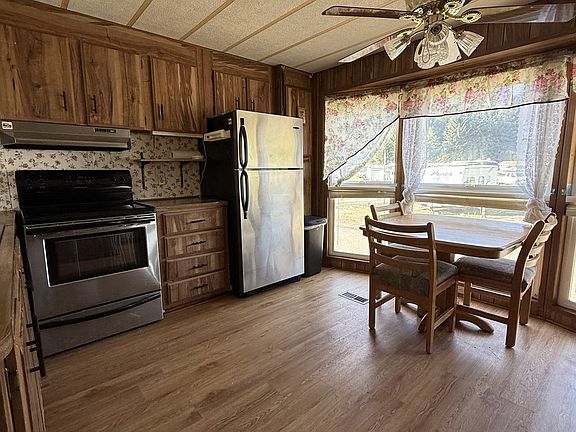 5th image of 105 Beach Blvd #E