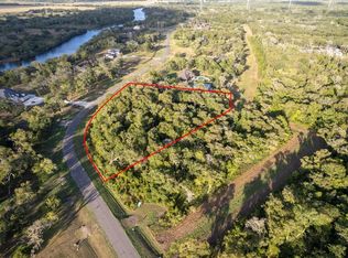 31811 Bayou Bnd, Richwood, TX 77515