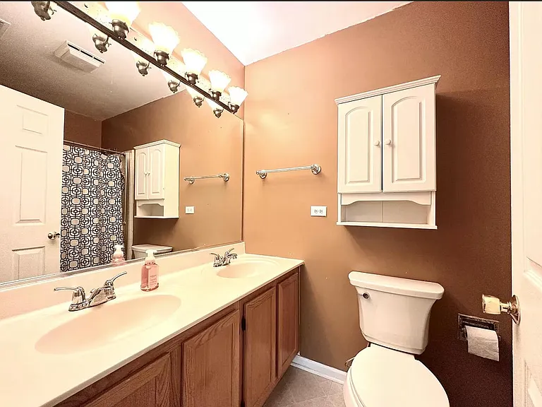 2249 Dawson Ln — Photo 12