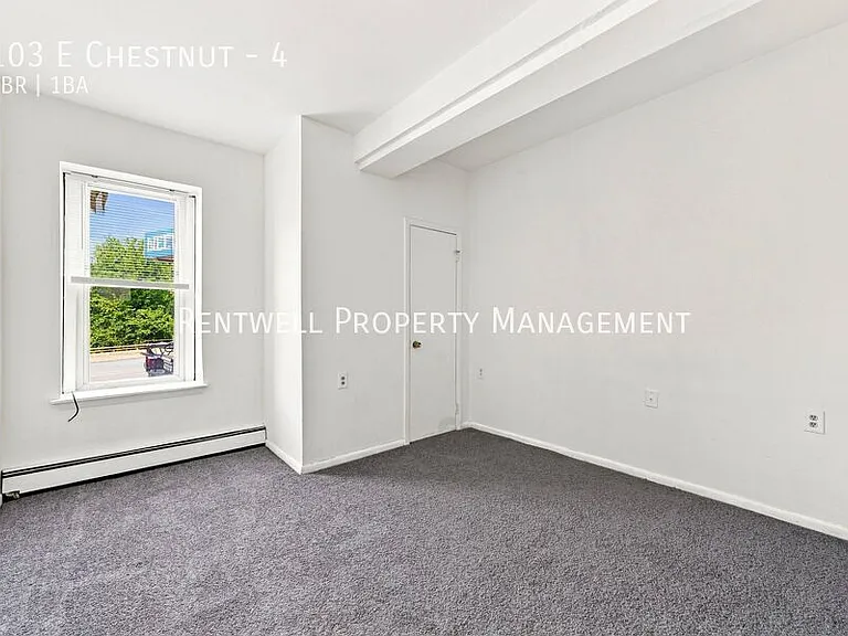 103 E Chestnut St #4 — Photo 14