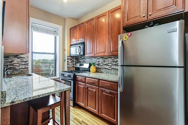 Sold by Fillmore | media 1