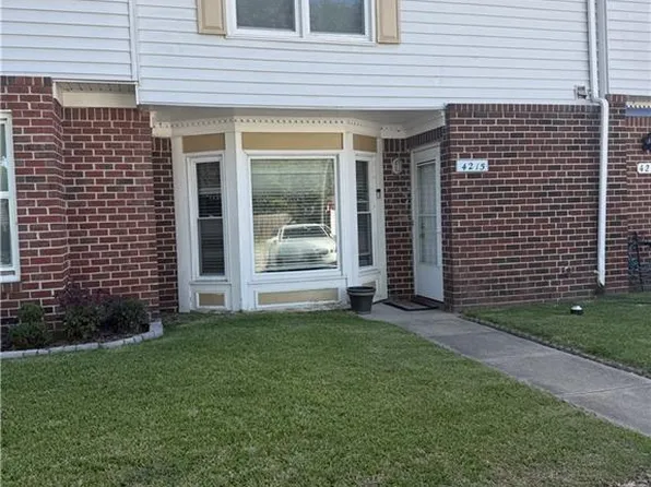 4215 Morgate Ln, Portsmouth, VA 23703