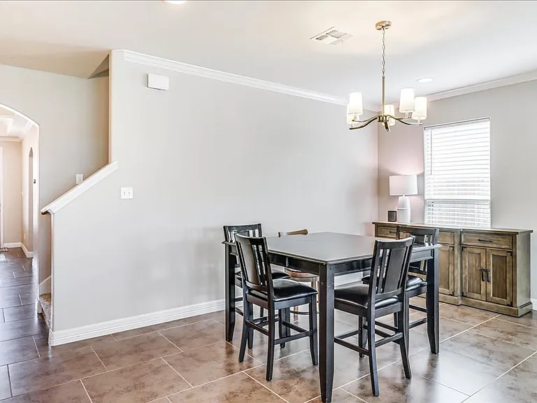 7617 Diamond Dr — Photo 10