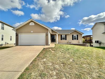 1749 Waters Edge Way, Pevely, MO, 63070