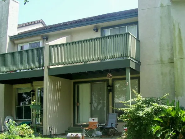 302 Saint Andrews St #F103, Rockport, TX 78382