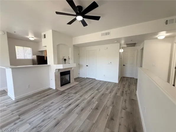 9050 W Warm Springs Rd Unit 2002, Las Vegas, NV 89148