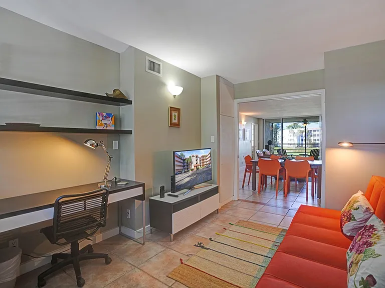 1831 Sabal Palm Dr #202 — Photo 31