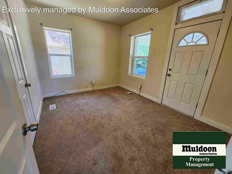623 E Routt Ave — Photo 4