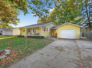 307 N F St, Indianola, IA 50125