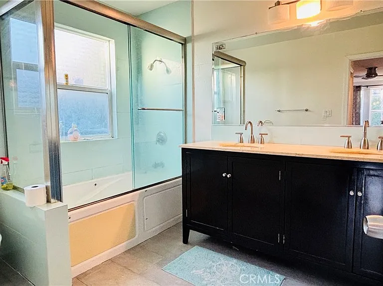10715 Daines Dr — Photo 16