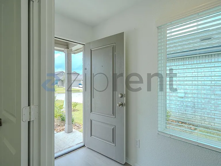 3606 Atlas Point Ln — Photo 5
