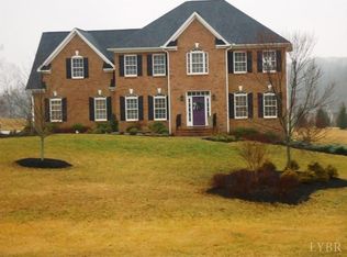 1424 Colby Dr, Forest, VA 24551