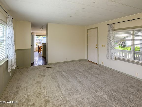 3rd image of 3601 Castlevale Rd Unit 31