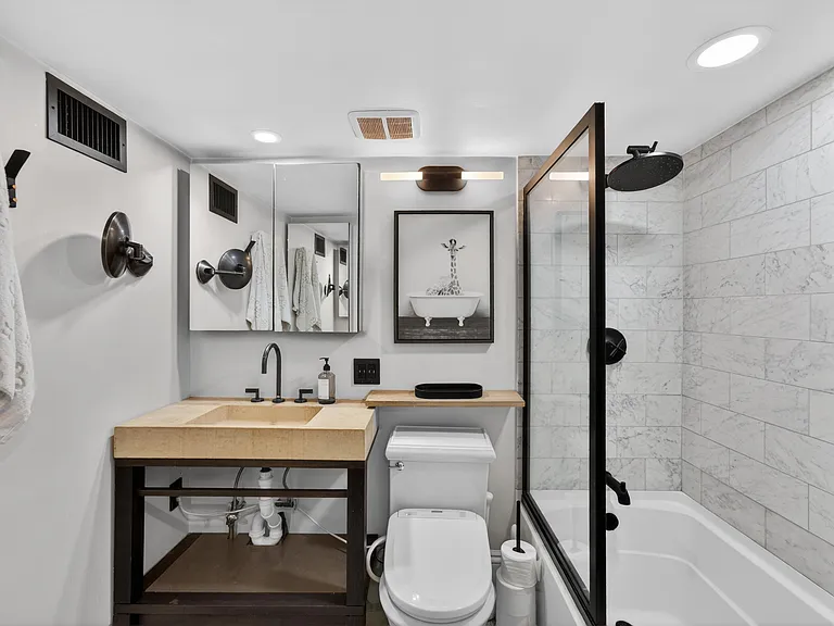 12 Hereford St #2 — Photo 19