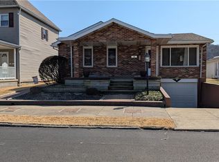 532 River St, Chester, WV 26034