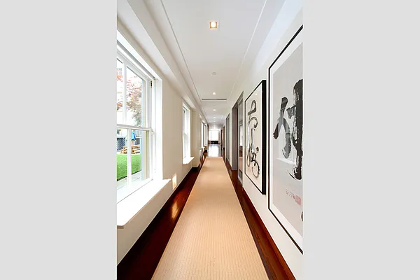 Sold by Stribling | media 19