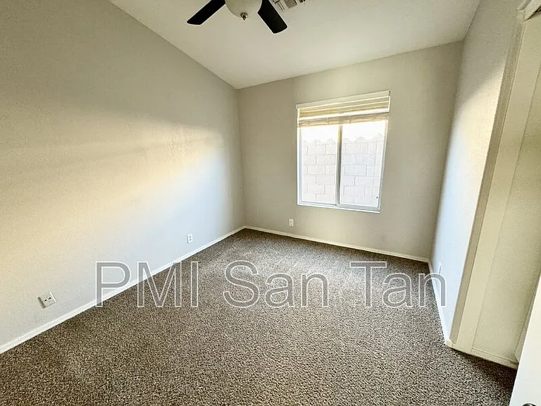 2530 E Jasper Dr — Photo 14
