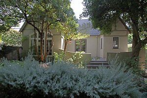 5th image of 3308 Fair Oaks Ave