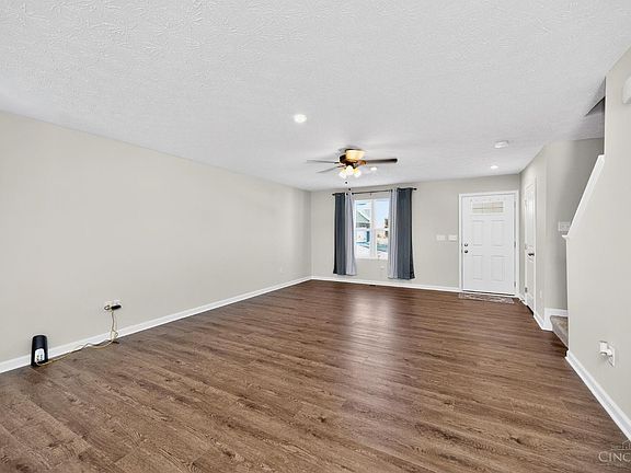 5th image of 6976 Phelan Dr